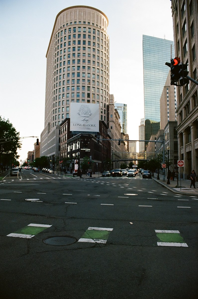 Curved Building